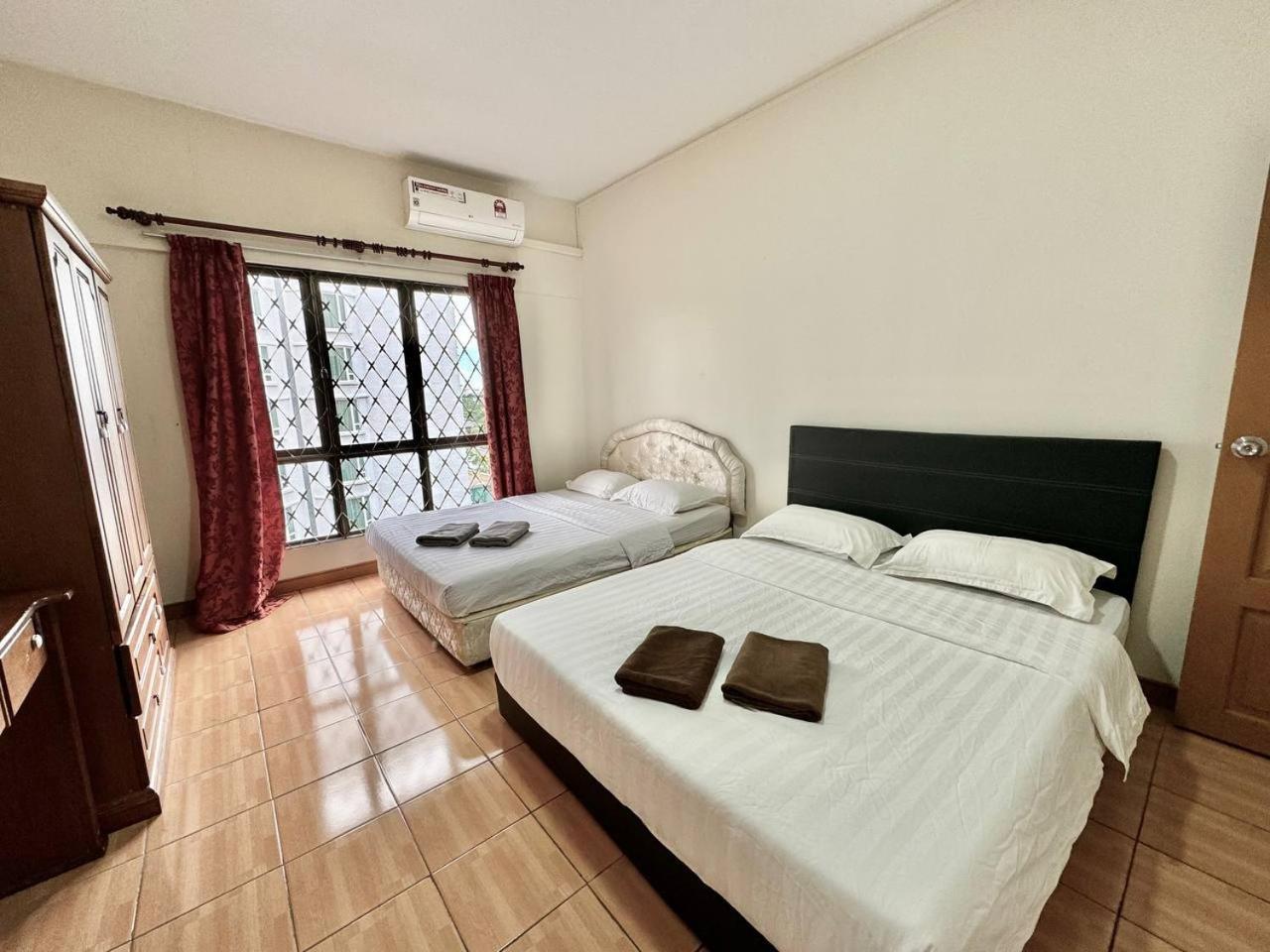 Marina Court Vacation Home 3 Bedrooms - Кота Кинабалу Екстериор снимка