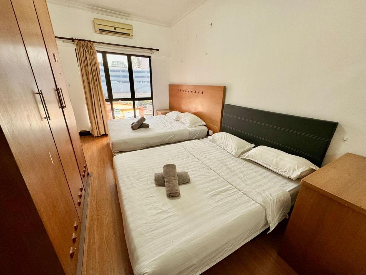 Marina Court Vacation Home 3 Bedrooms - Кота Кинабалу Екстериор снимка